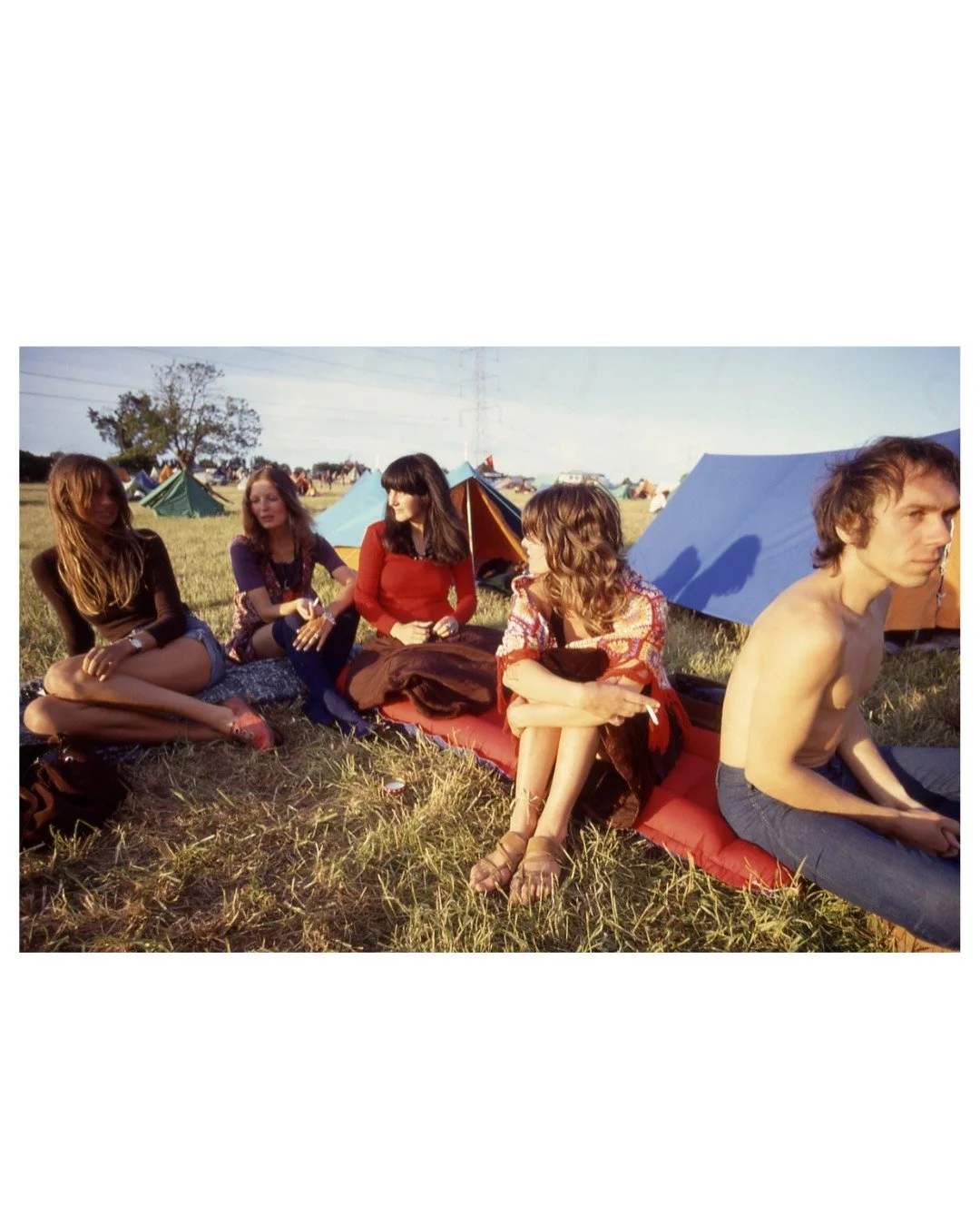Looking at this photo, I&rsquo;m instantly reminded of 1971, the second-ever Glastonbury Festival. I was there with my very special friends Julie Christie, Dee Palmer, Jean Shrimpton and Laurie
Lewis, all united by a deep sense of spiritual connectio