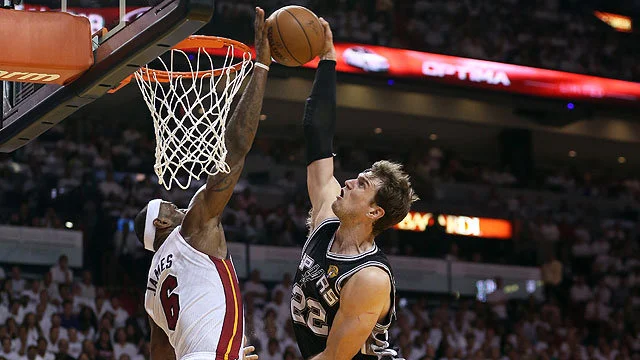 video.yahoosports.com@76bd5f25-f629-395e-aa1b-0ed3d491e33d_FULL.jpg