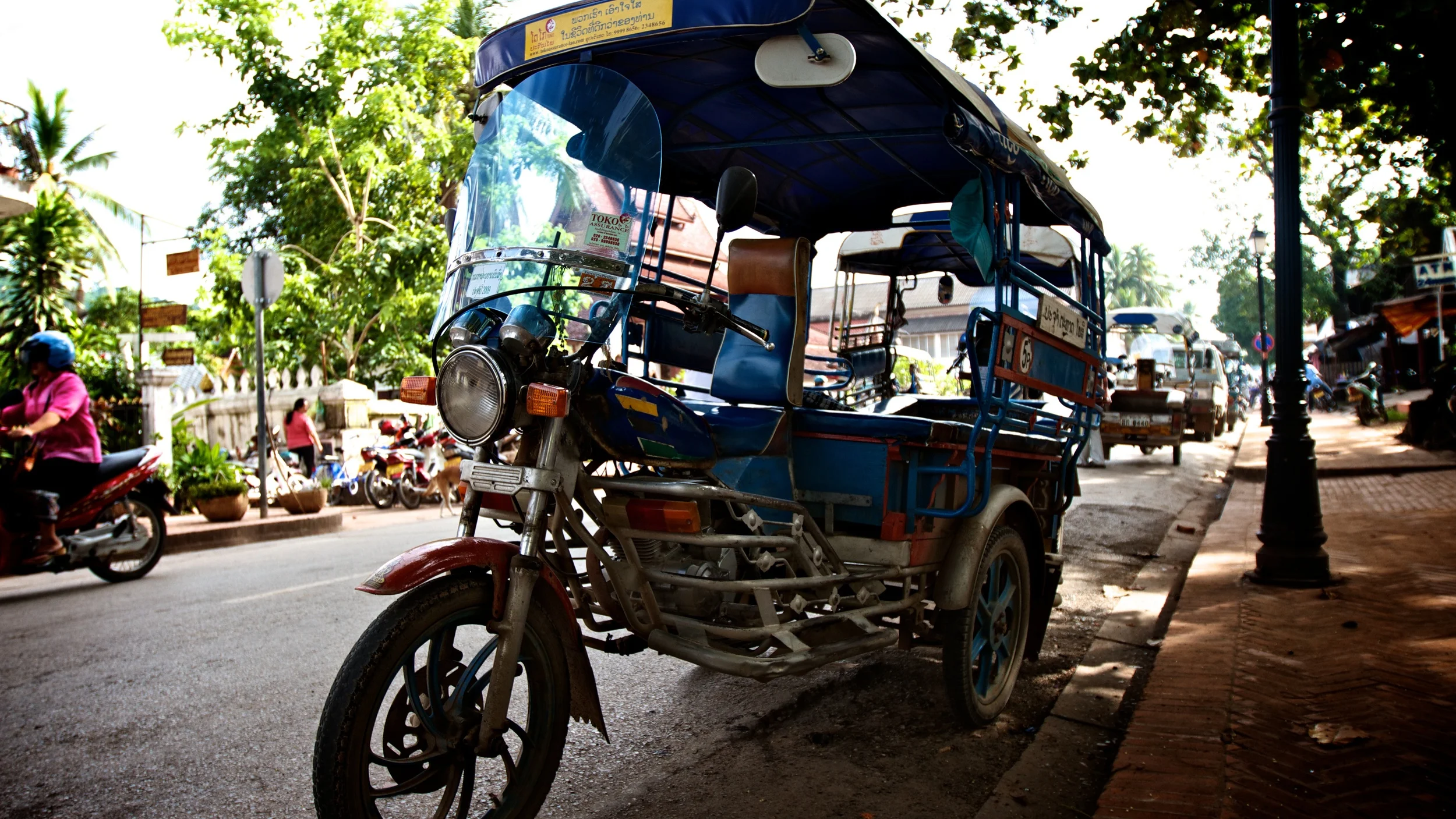 Laotian Tuk Tuk.jpg