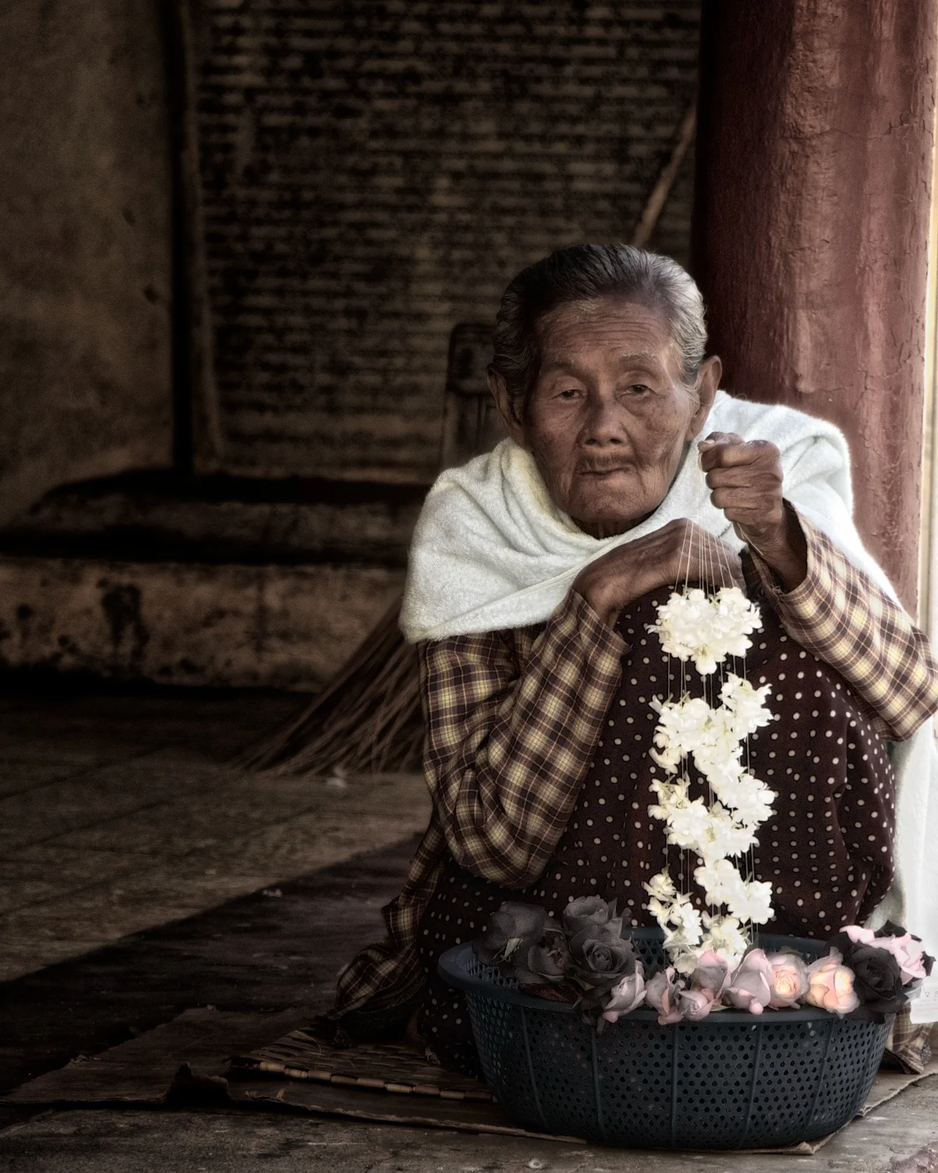 burma@ 2012-12-29 19-36-46.jpg