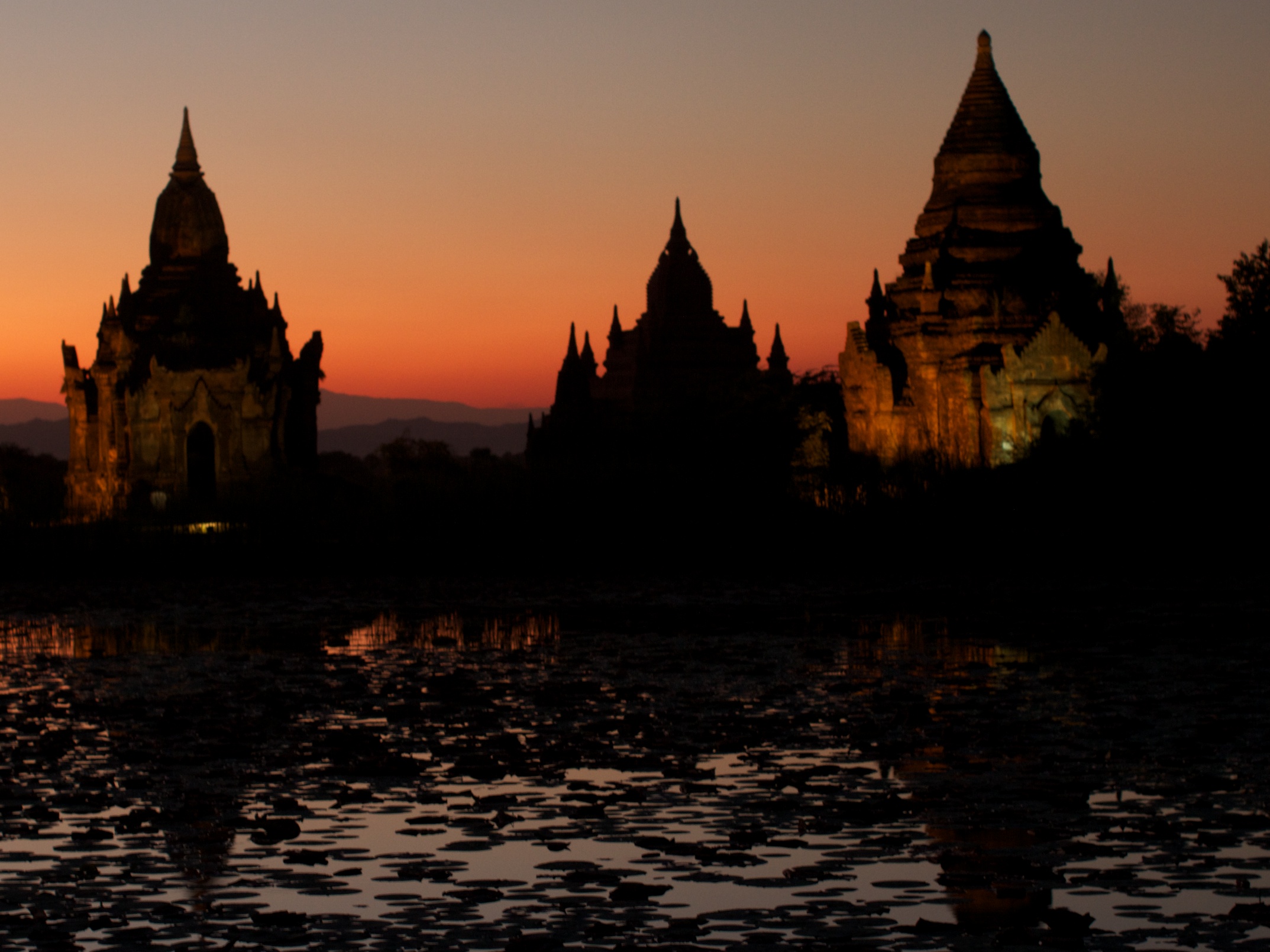 burma@ 2012-12-30 03-37-39.jpg