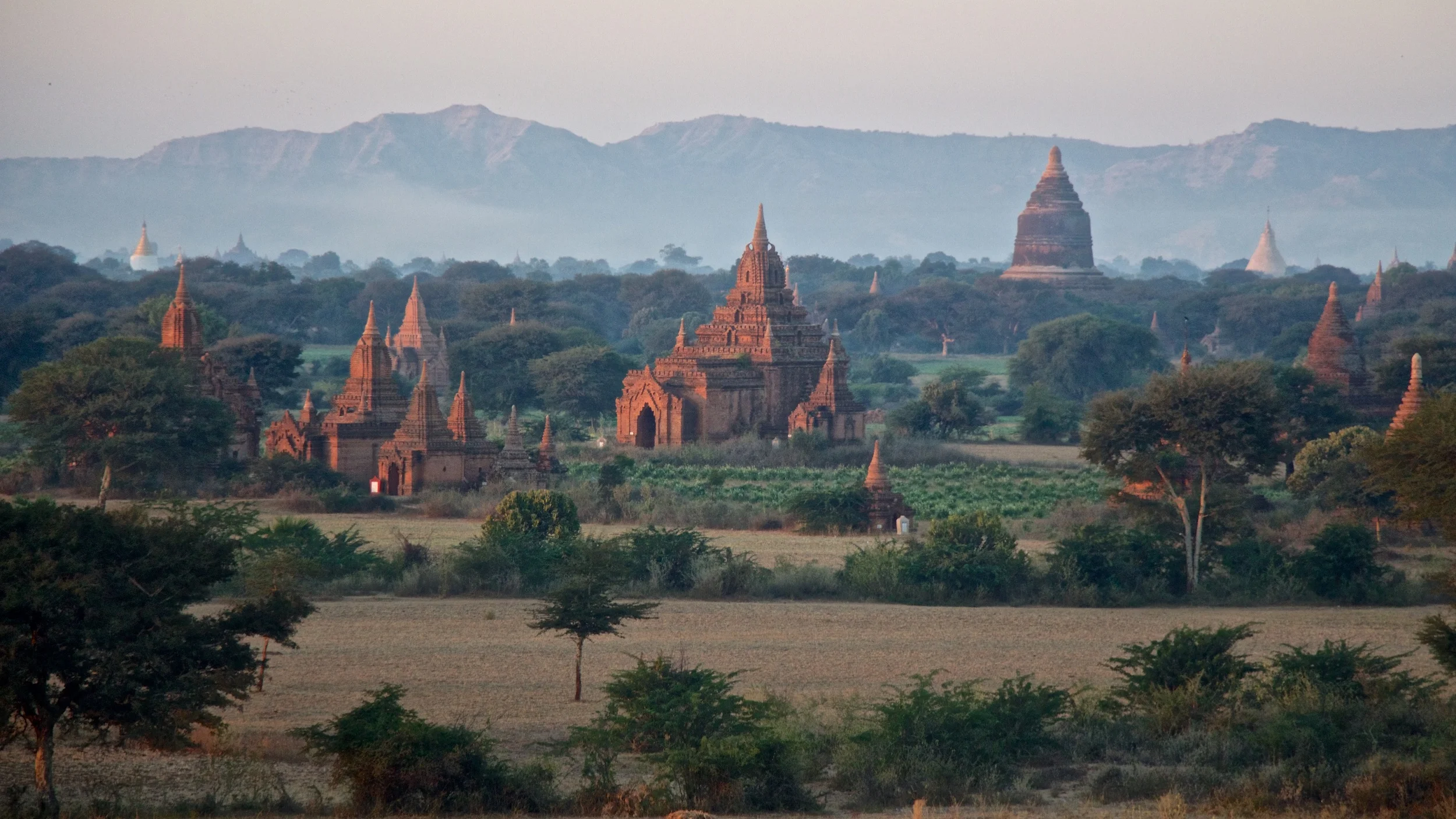 burma@ 2012-12-30 16-27-56.jpg
