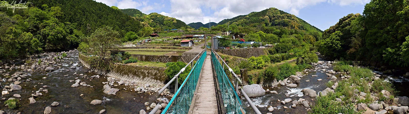 Footbridge near Kawayoko, Kawazu, Shizuoka, Japan.