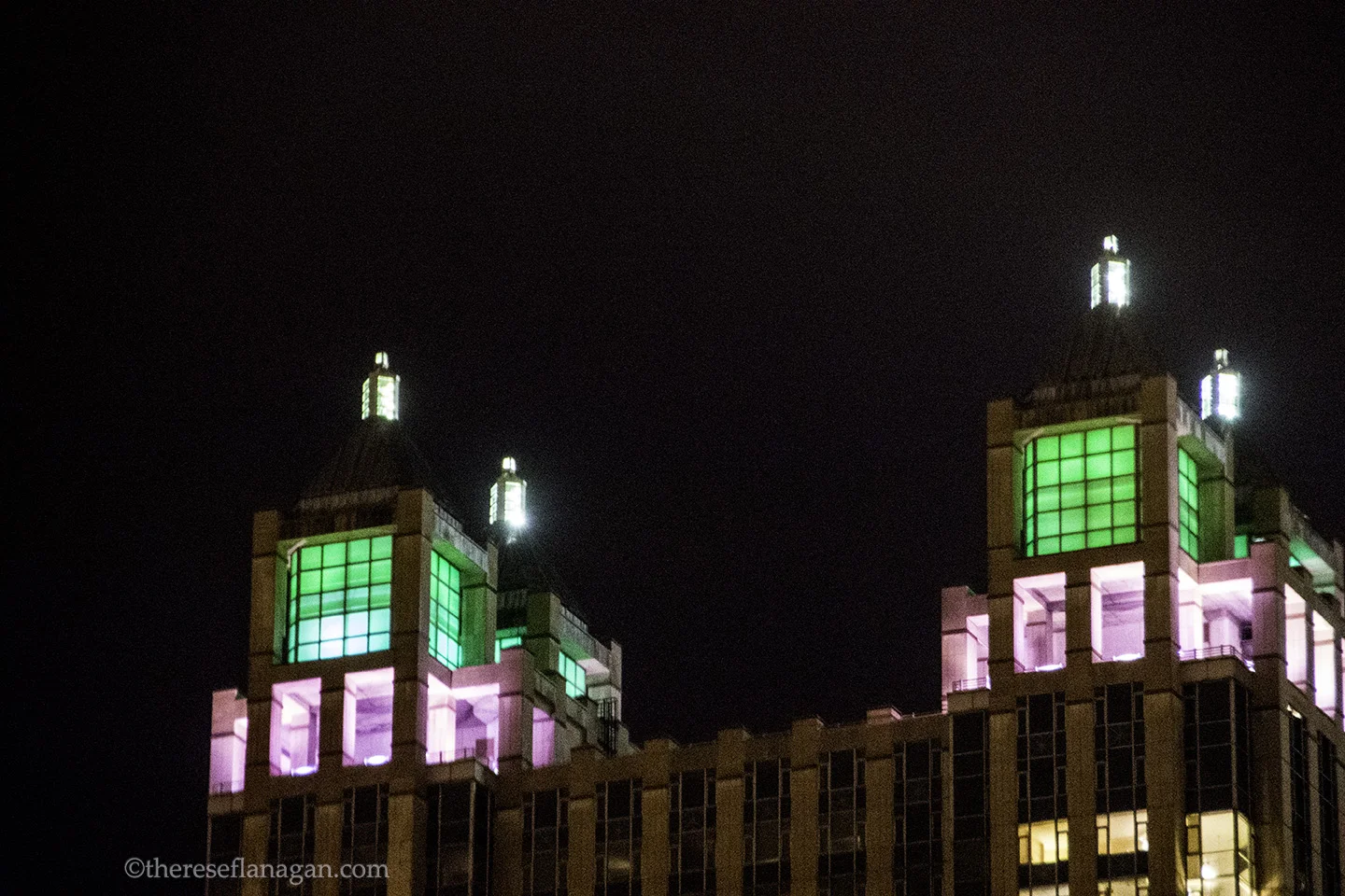 900 North Michigan Building  - Chicago