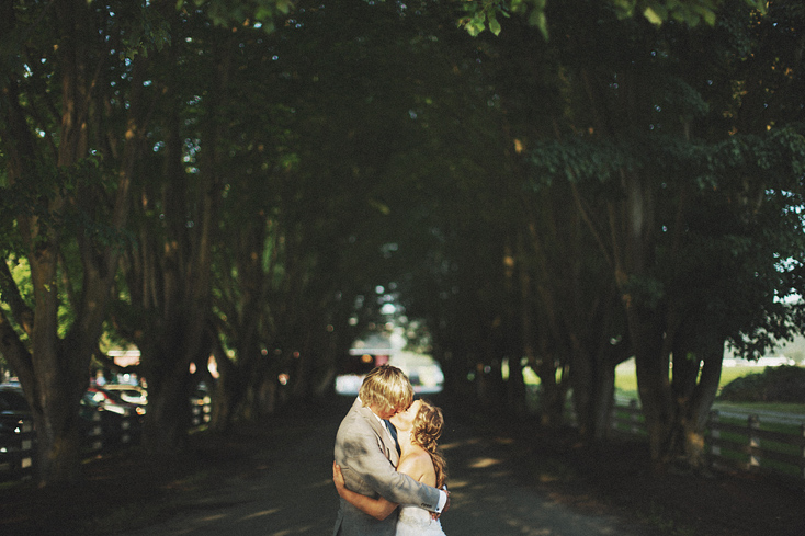 maplehurst farms wedding photo by ryan flynn photography