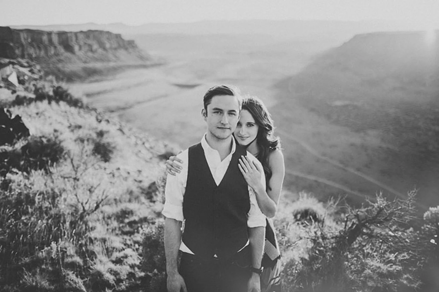 columbia-gorge-desert-engagement-film-0030.JPG