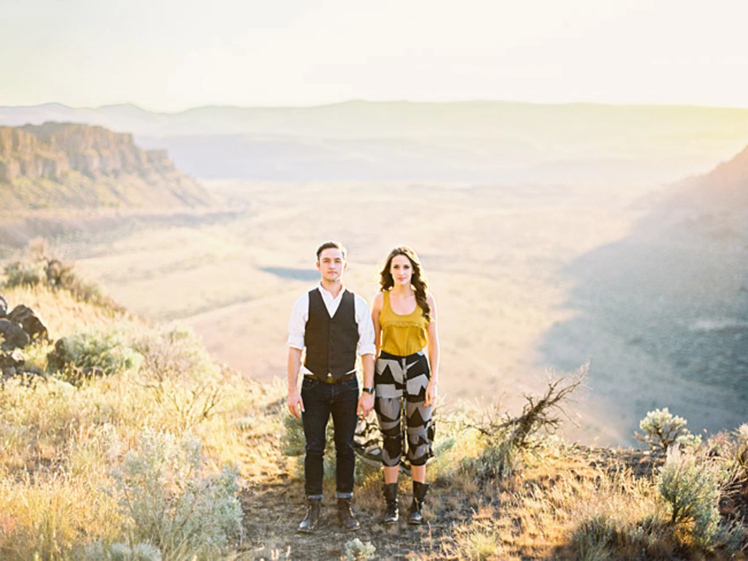 columbia-gorge-desert-engagement-film-0031.JPG