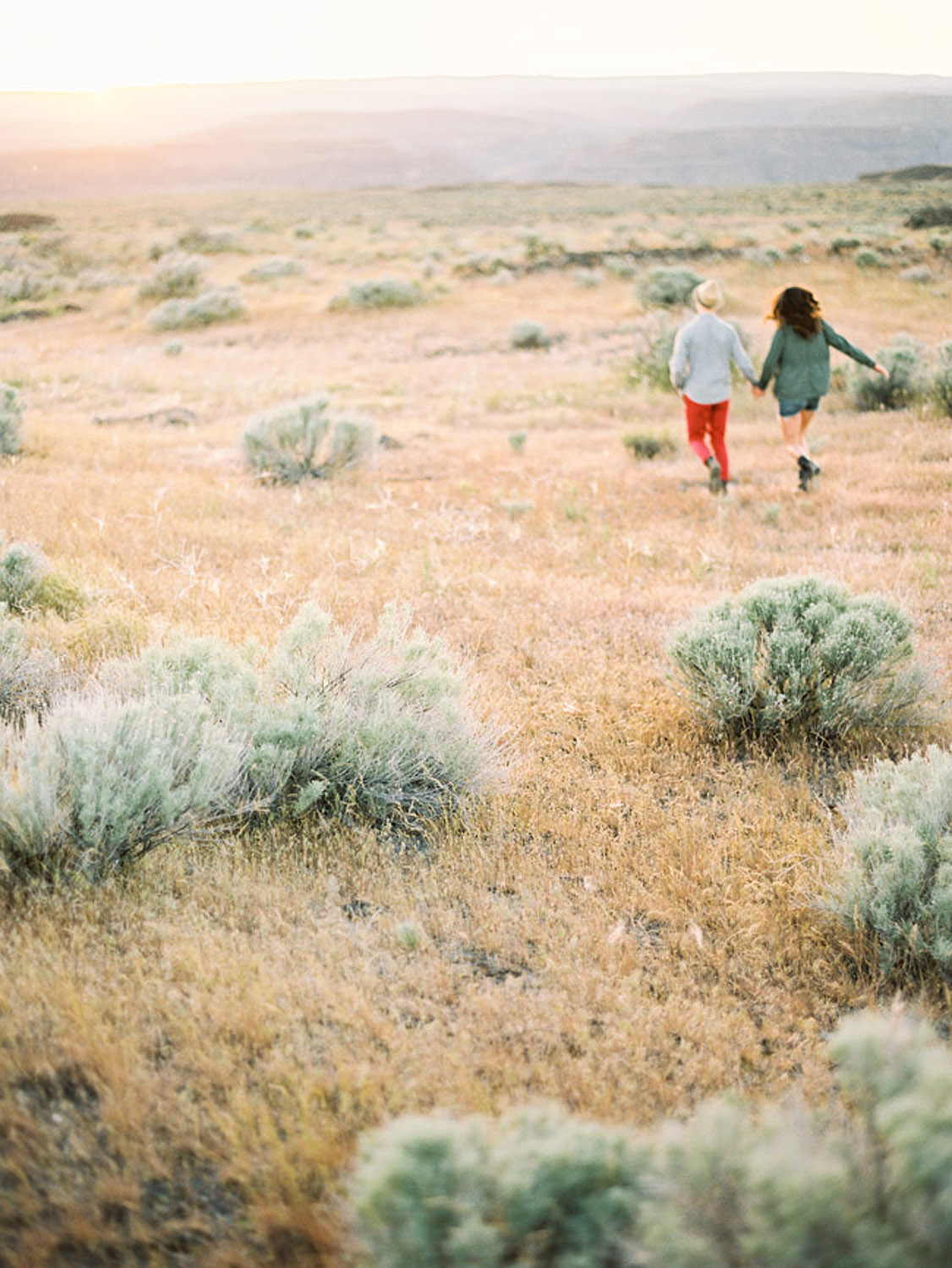 columbia-gorge-desert-engagement-film-0034.JPG