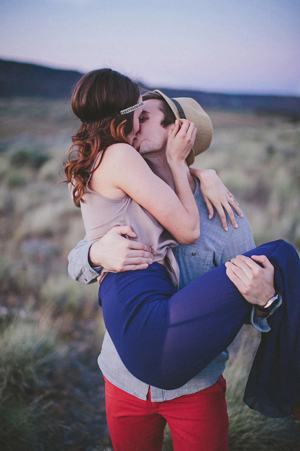 columbia-gorge-desert-engagement-film-0051.JPG