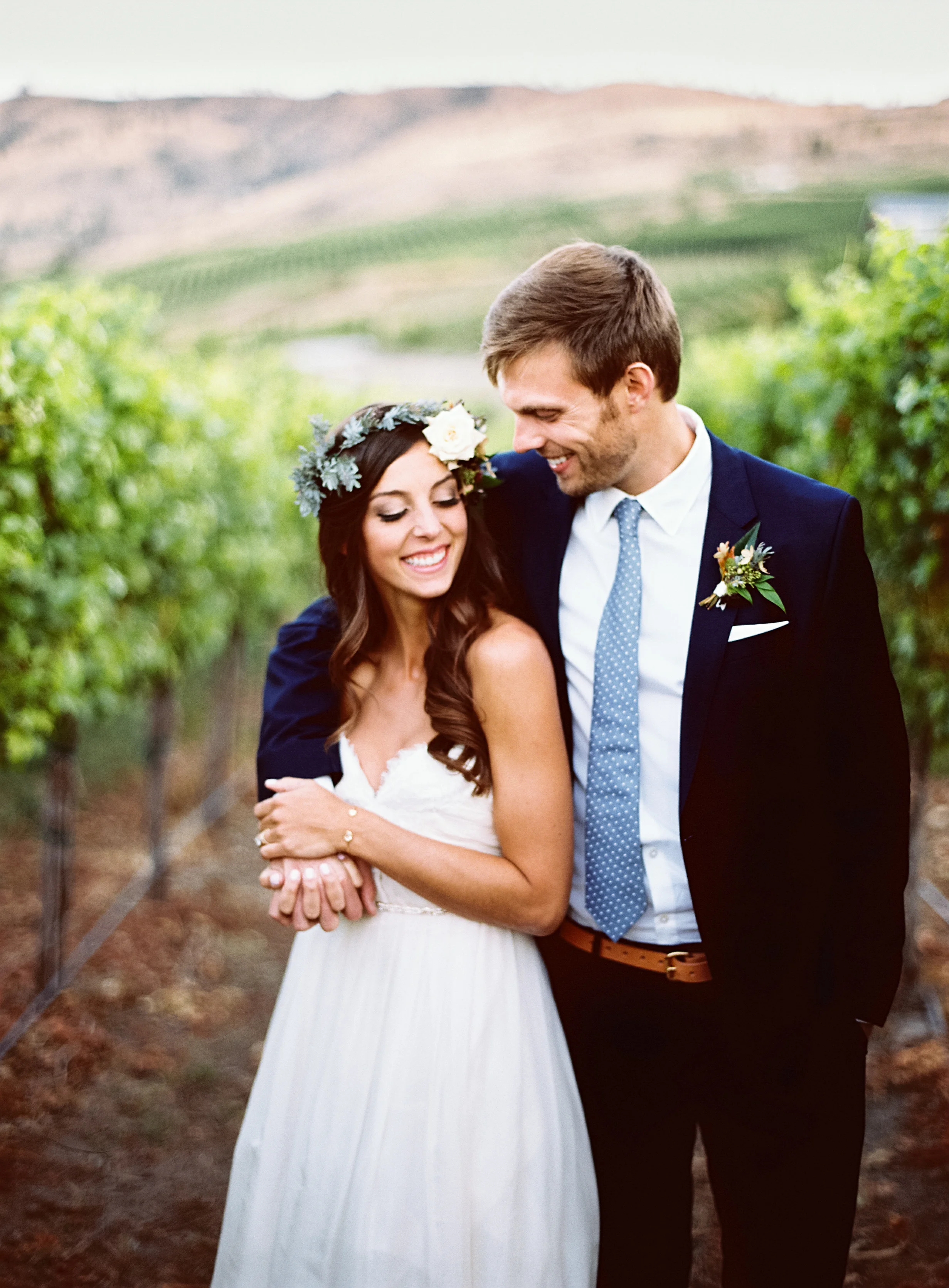 lake-chelan-vineyard-wedding-038.JPG