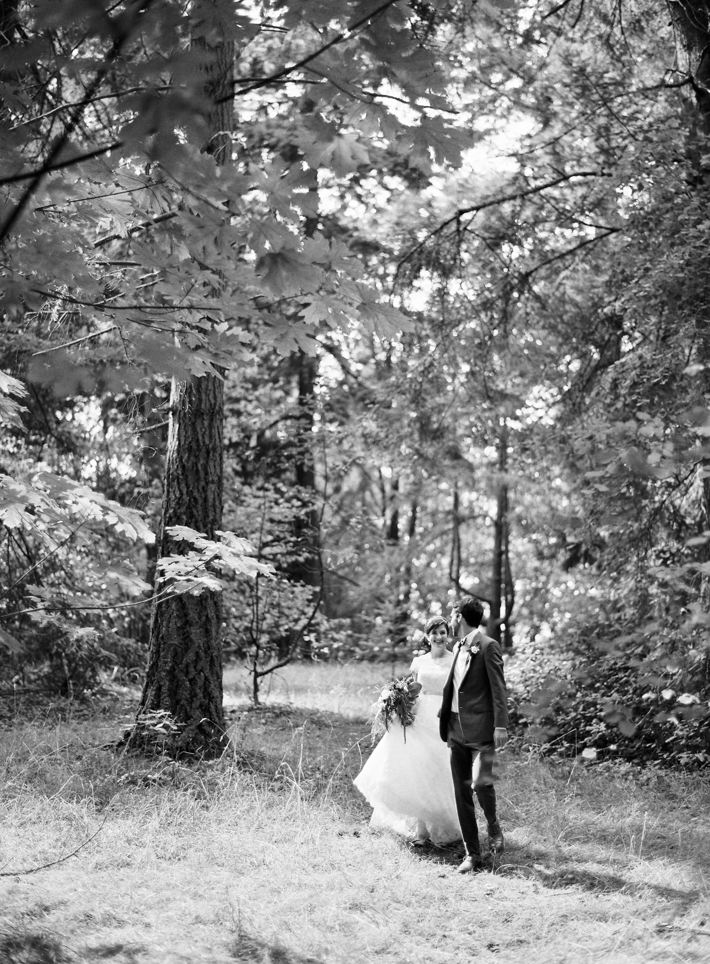 ryan-flynn-photography-sodo-park-seattle-wes-anderson-wedding-016.JPG