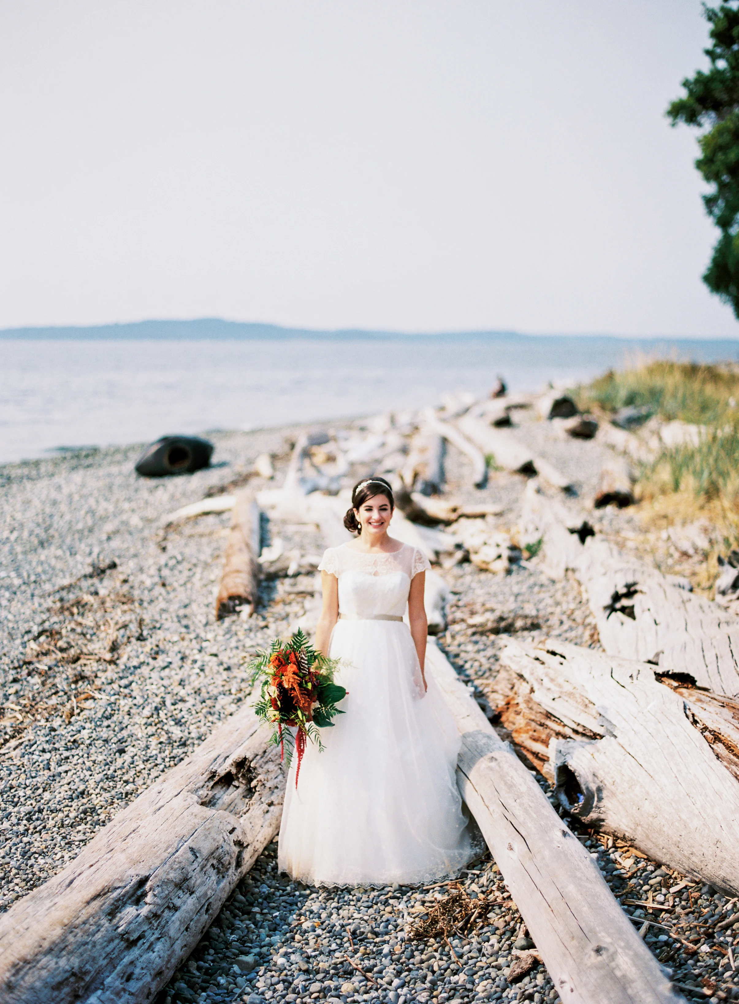 ryan-flynn-photography-sodo-park-seattle-wes-anderson-wedding-030.JPG