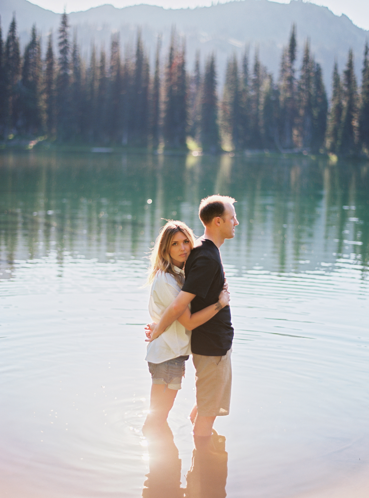 005-mt-rainier-adventure-engagement-session-seattle-film-photographer-ryan-flynn.jpg