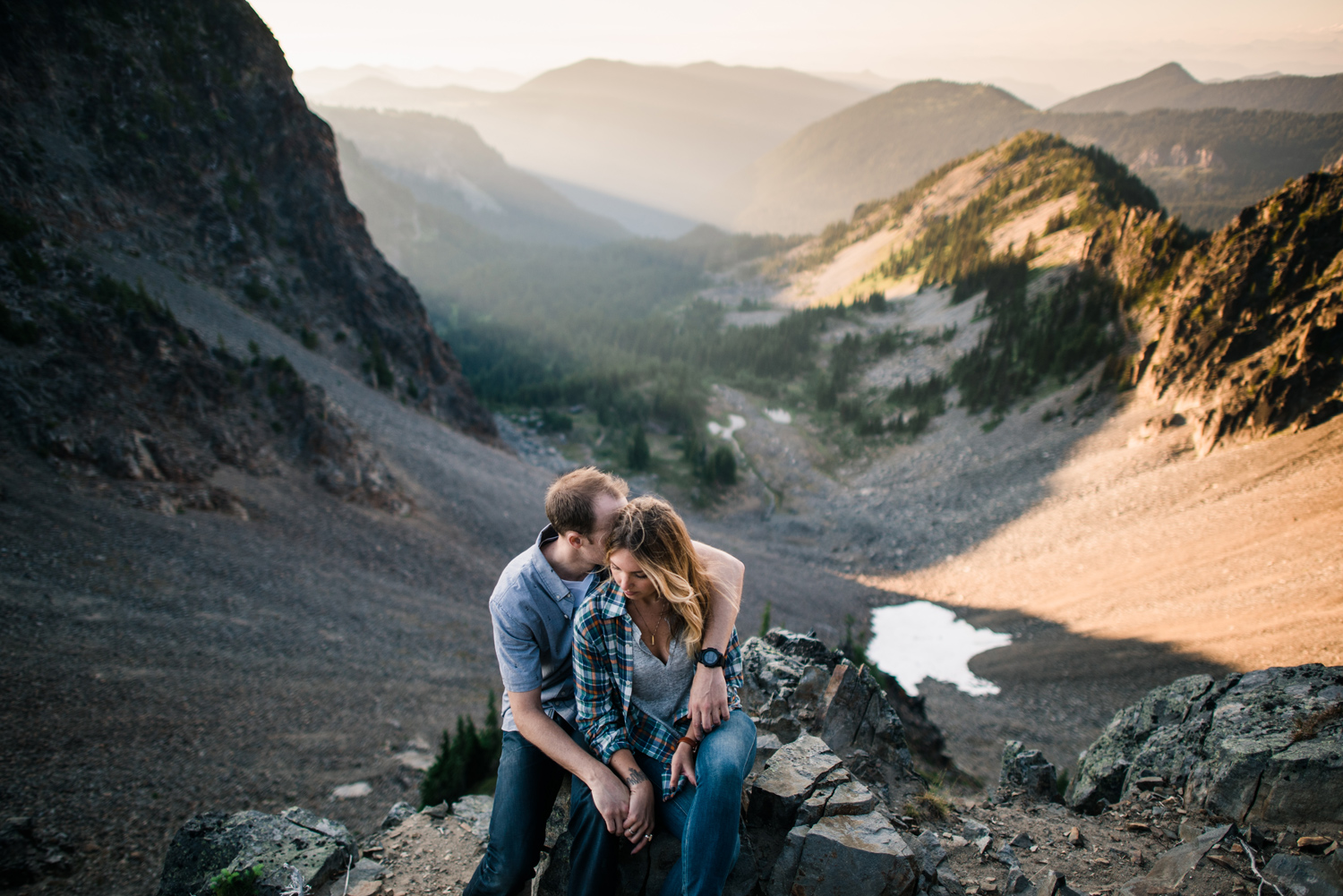 021-mt-rainier-adventure-engagement-session-seattle-film-photographer-ryan-flynn.jpg