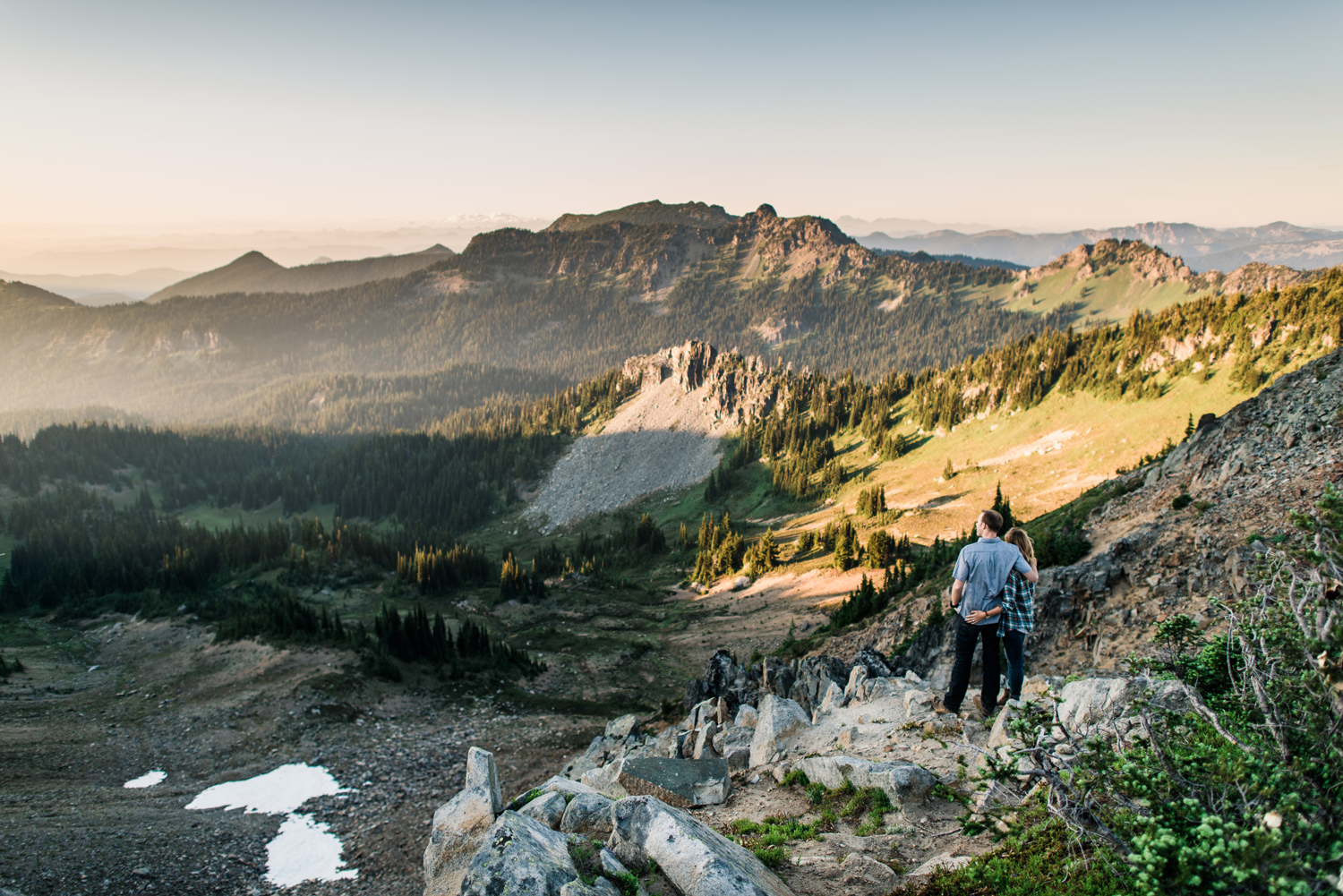 023-mt-rainier-adventure-engagement-session-seattle-film-photographer-ryan-flynn.jpg