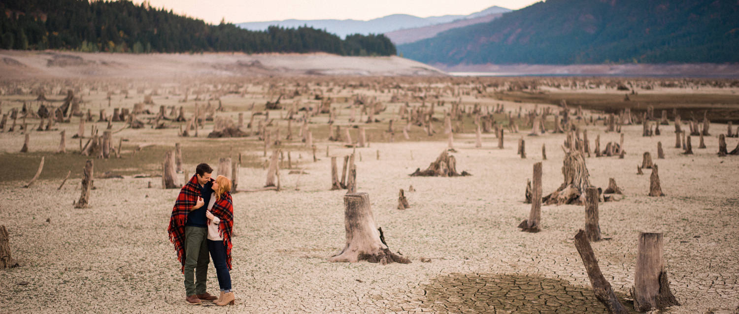 112-cle-elum-adventure-engagement-session-by-ryan-flynn-photography.jpg
