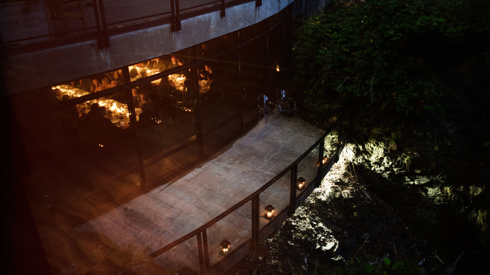 032-candlelit-wedding-dinner-at-blackrock-resort-in-ucluelet--bc-by-ryan-flynn-photography.jpg