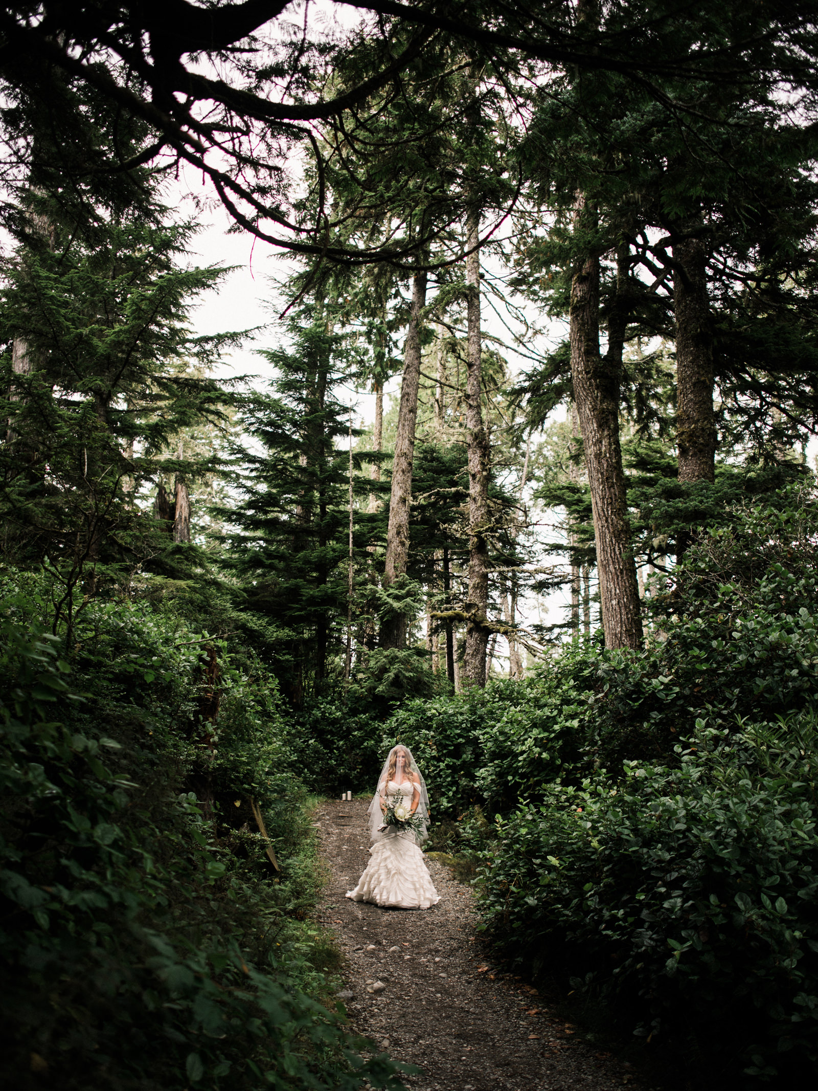 142-blackrock-resort-in-ucluelet-forest-bridal-portrait-by-ryan-flynn.jpg