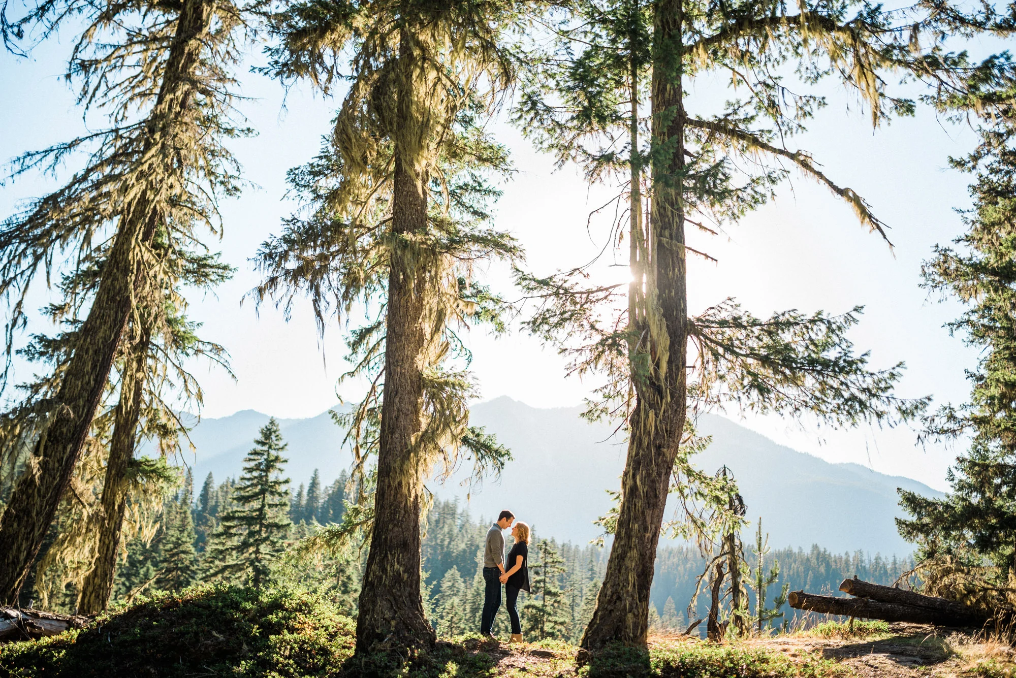 014-fall-engagement-session-in-cle-elum-by-seattle-fine-art-film-photographer.jpg