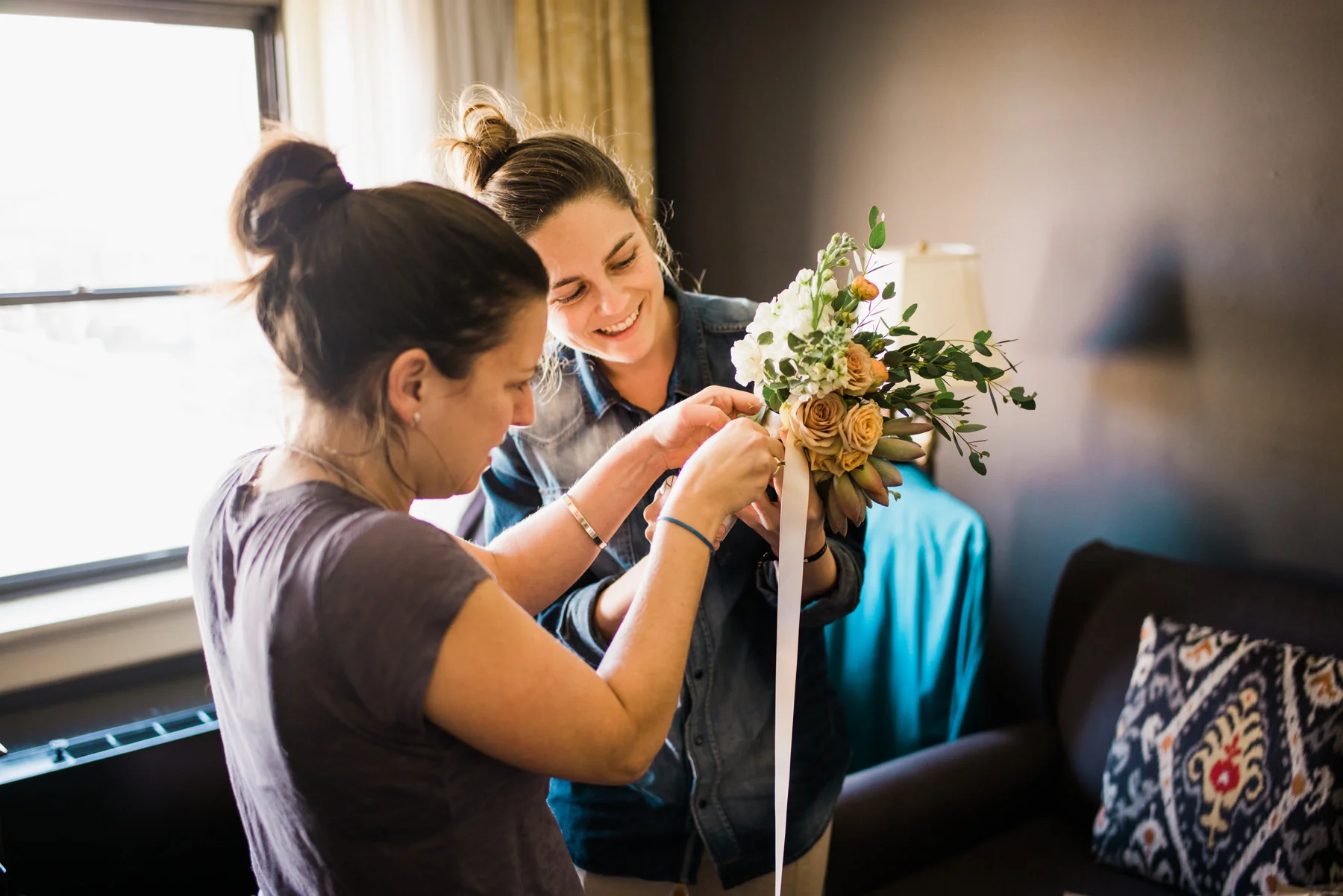 005-bride-and-groom-getting-ready-before-their-wedding-at-hotel-sorrento-in-seattle.jpg