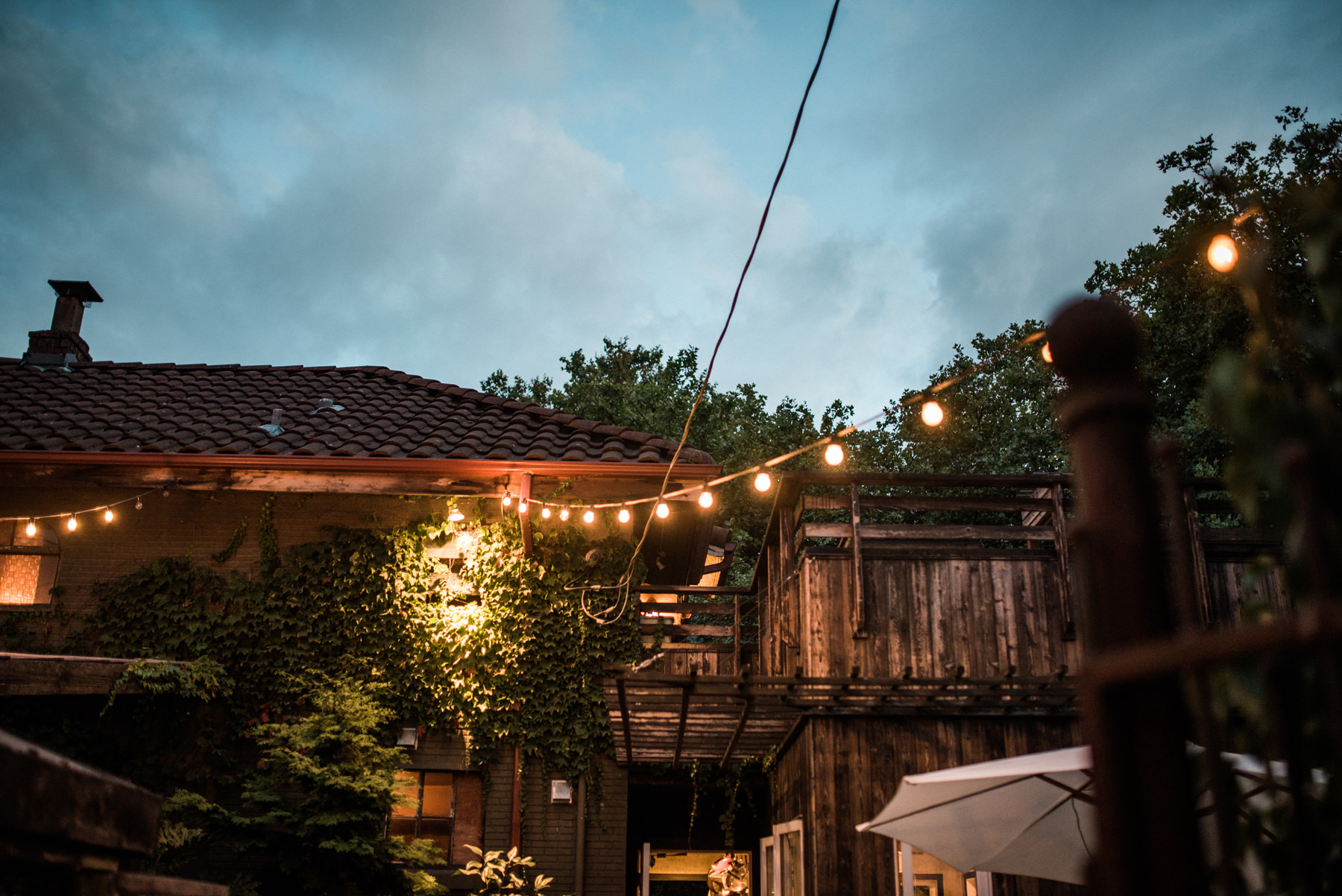 248-wedding-reception-in-the-alley-outside-the-corson-building.jpg