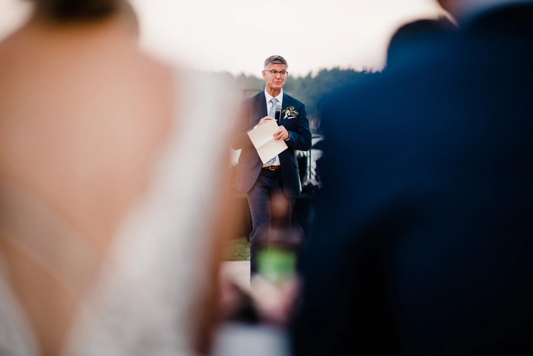 072-seattle-private-residence-wedding-near-seward-park.jpg