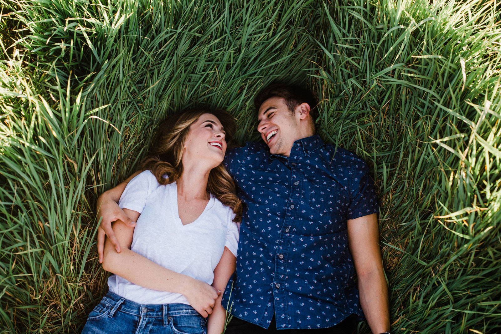 048-summery-engagement-session-with-a-goldendoodle-at-discovery-park-on-film.jpg