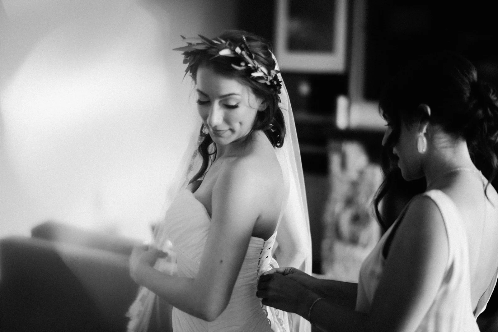 007-willows-lodge-wedding-prep.jpg