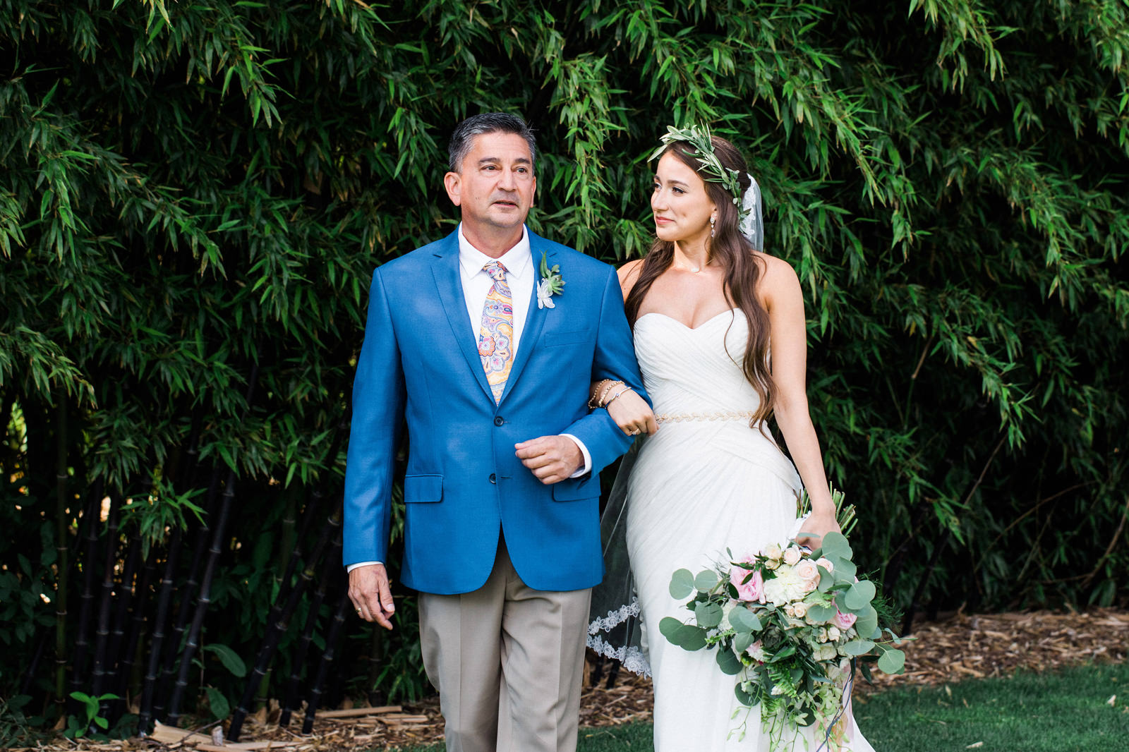 036-woodinville-lavendar-farm-wedding-with-golden-glowy-photos.jpg