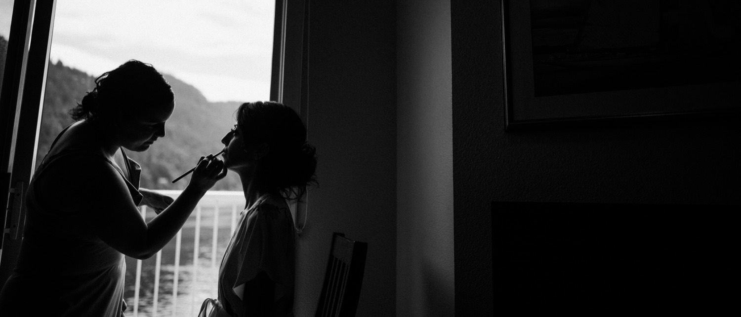 06_mariannedrew-slideshow-00008_seattle_photographer_cinematic_documentary_Wedding.jpg