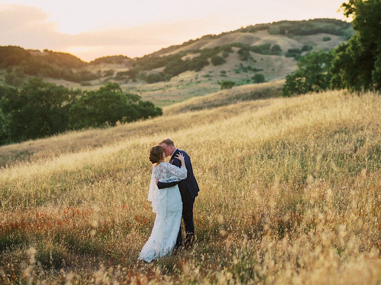 63_santa_In_fields_sunset_preserve_at_california_by_golden_Ryan_lucia_portraits_carmel_Wedding_photographer_flynn.jpg