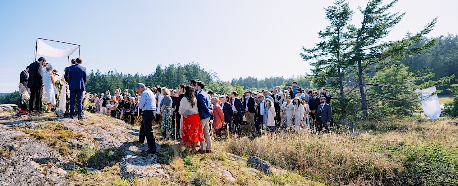 37_Island_private_a_cliff_Orcas_ceremony_Water_On_the_Intimate_Wedding_Outdoor_Over.jpg