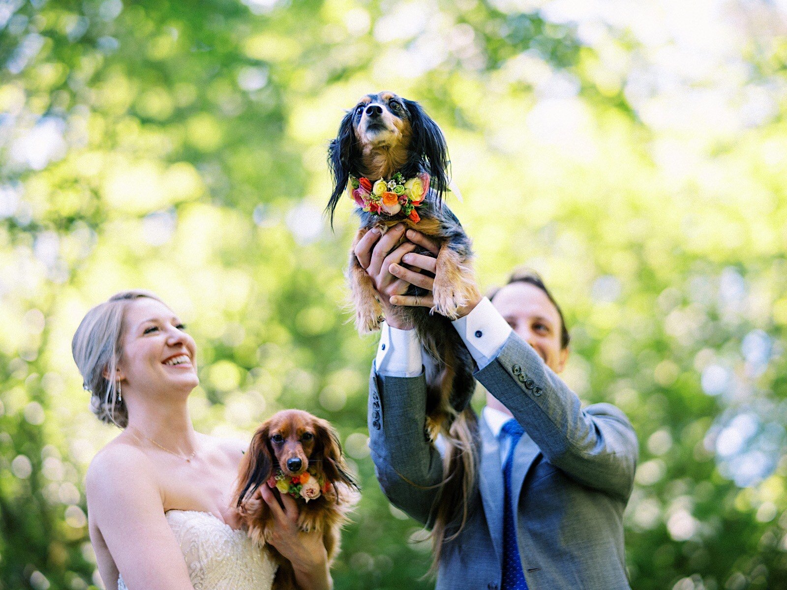 010_rachael-adam-kiana-lodge-wedding-portraits-00028_candid_In_kiana_photography_Wedding_at_lodge_poulsbo.jpg