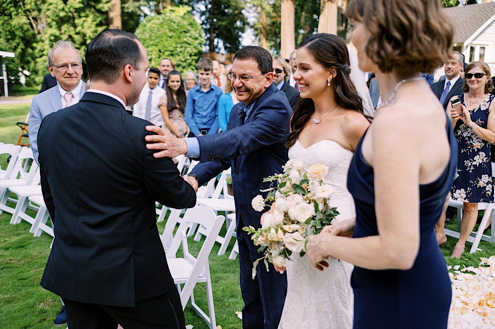 33_Wedding_at_carnation_farms_ceremony_Outdoor.jpg