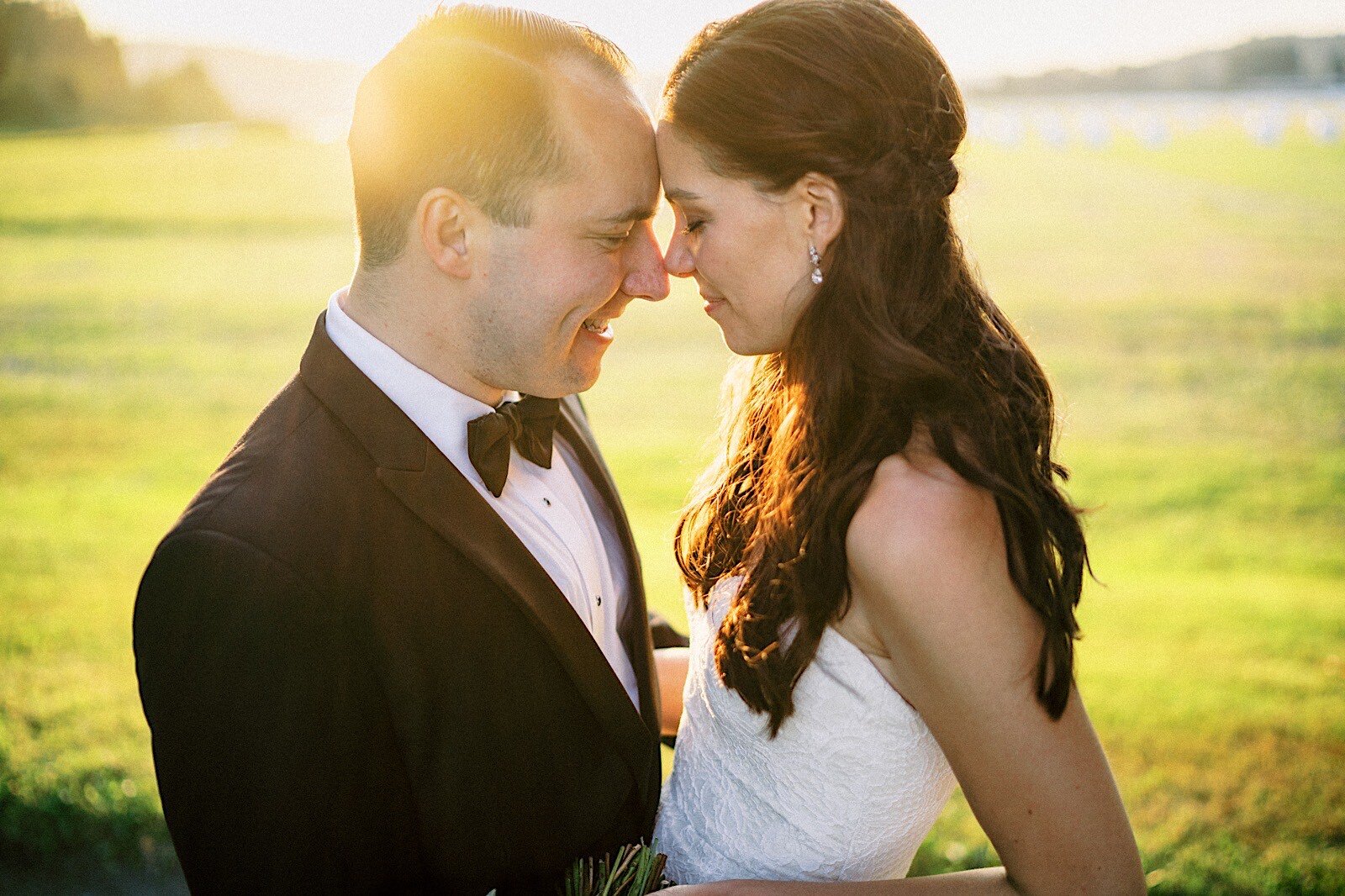 55_flynn_photographer_Intimate_Wedding_by_portraits_Outdoor_Ryan.jpg