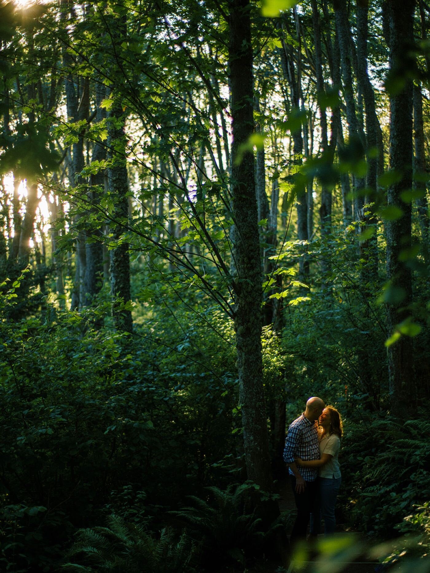 084_best summer engagement photo locations in seattle.jpg