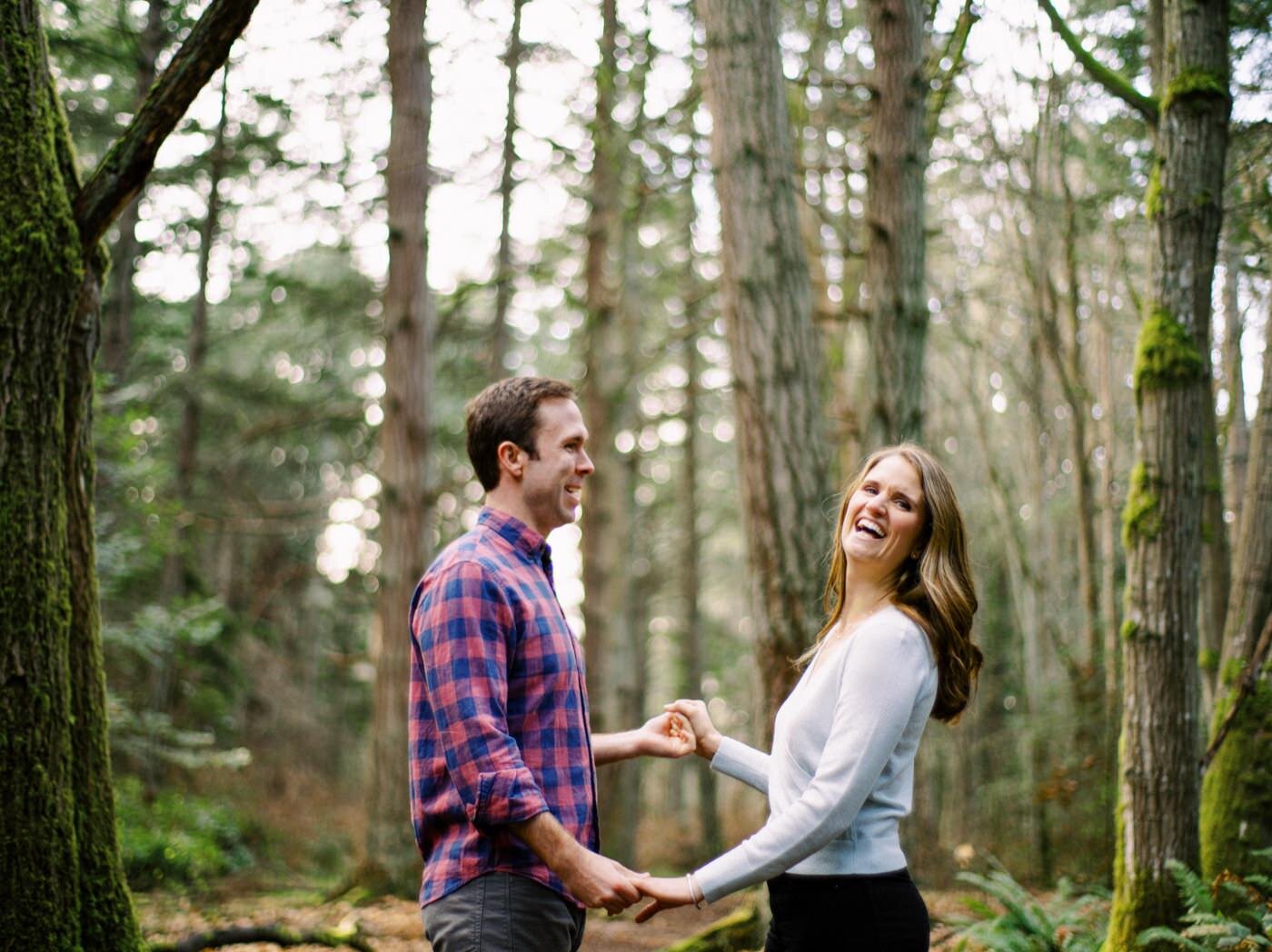187_west seattle lincoln park engagement session.jpg