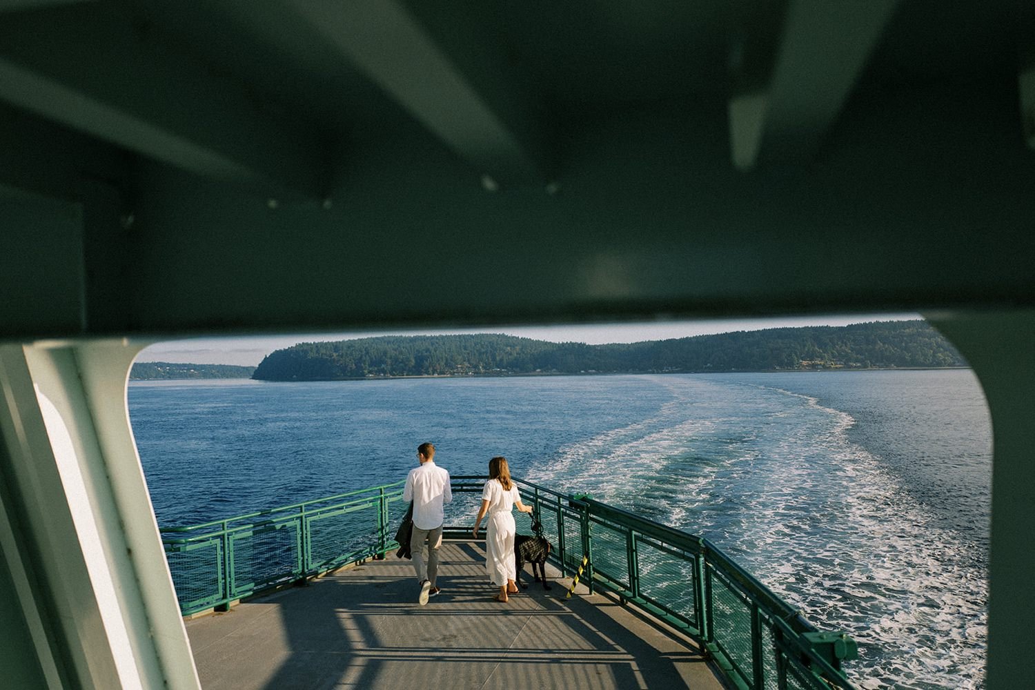 0197-115_Seattle engagement session on a ferry near Tacoma.JPG