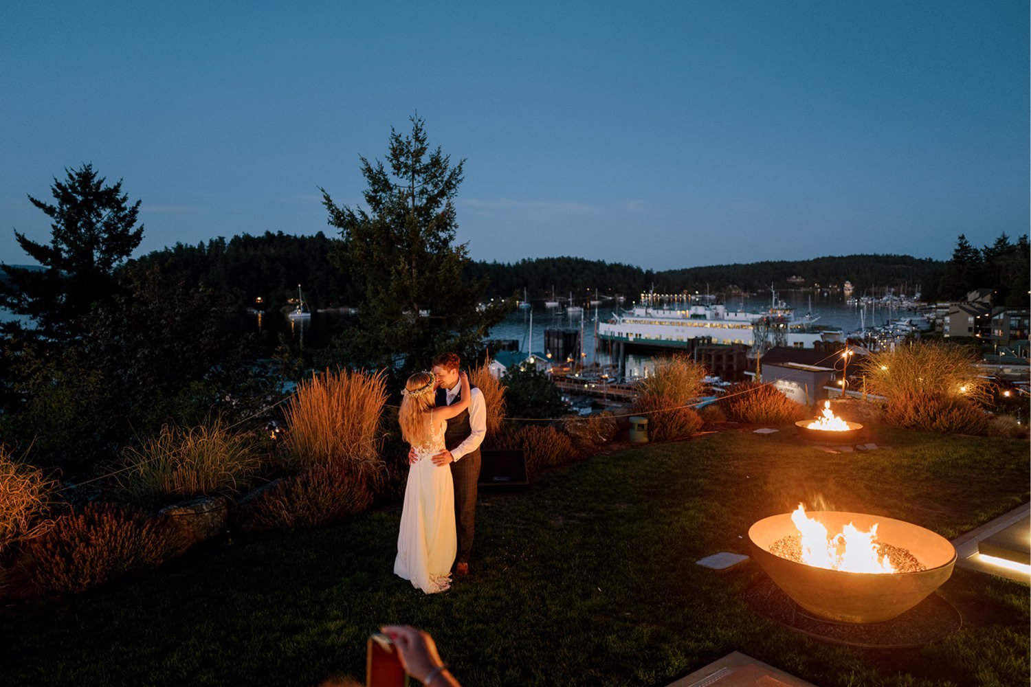 090_San Juan Island wedding in Friday Harbor by best Seattle documentary photographer.jpg