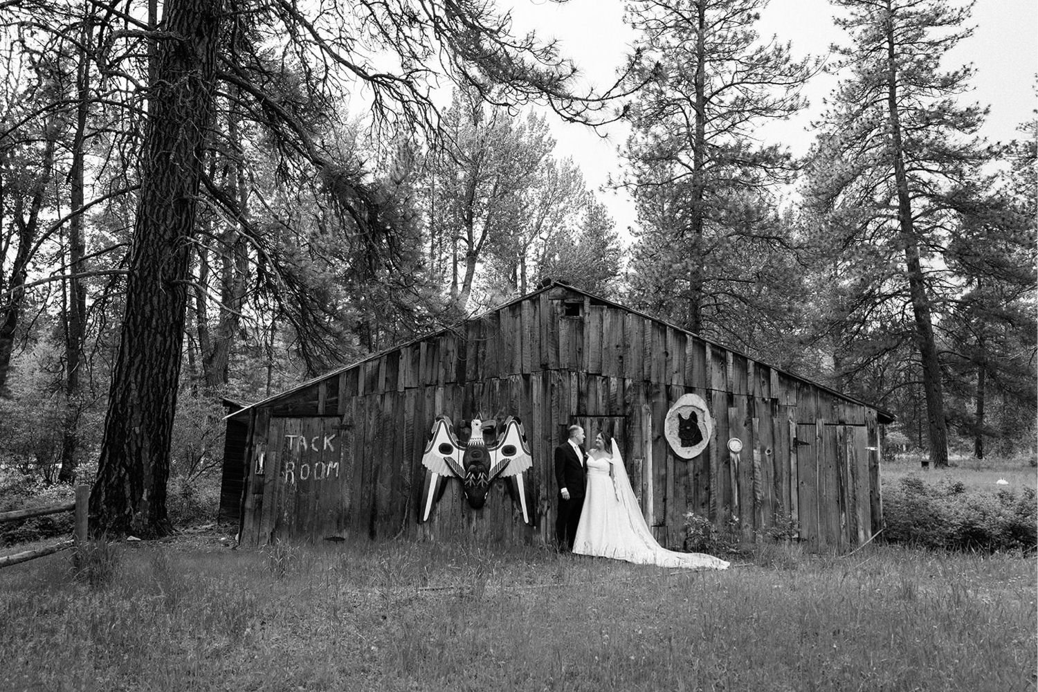 144_Methow Valley wedding in Winthrop Washington with true to life style.jpg