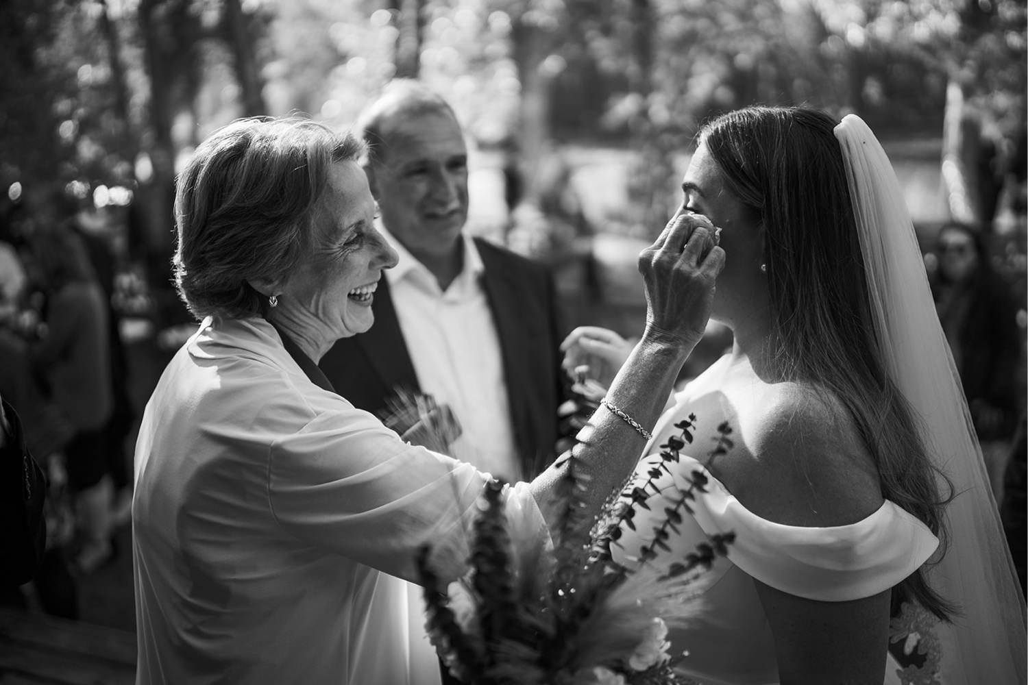 147_Methow Valley wedding in Winthrop Washington with true to life style.jpg
