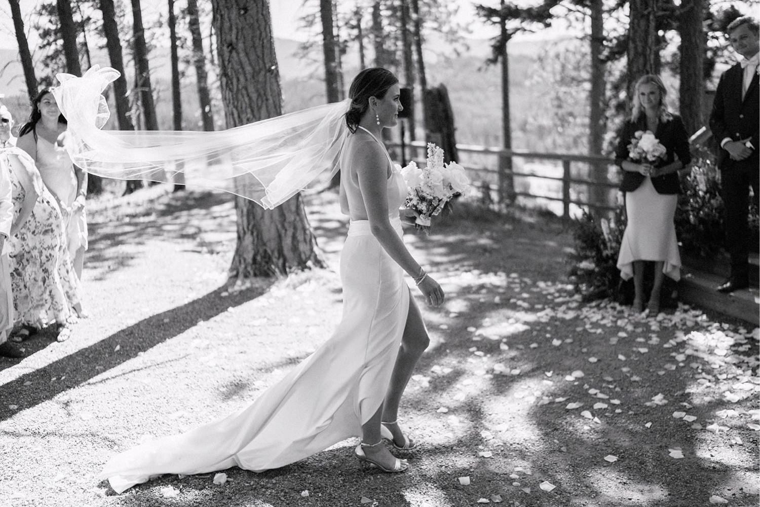 157_Candid playful and warm wedding photos at Suncadia Resort by Seattle wedding photographer Ryan Flynn.jpg