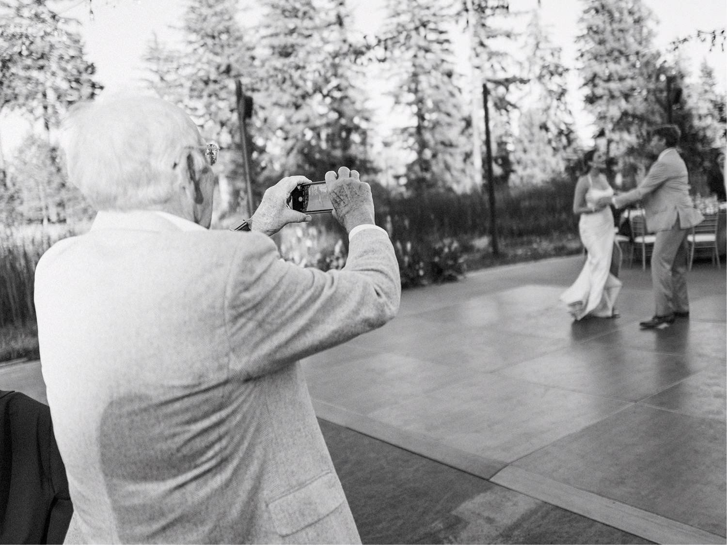 161_Candid playful and warm wedding photos at Suncadia Resort by Seattle wedding photographer Ryan Flynn.jpg