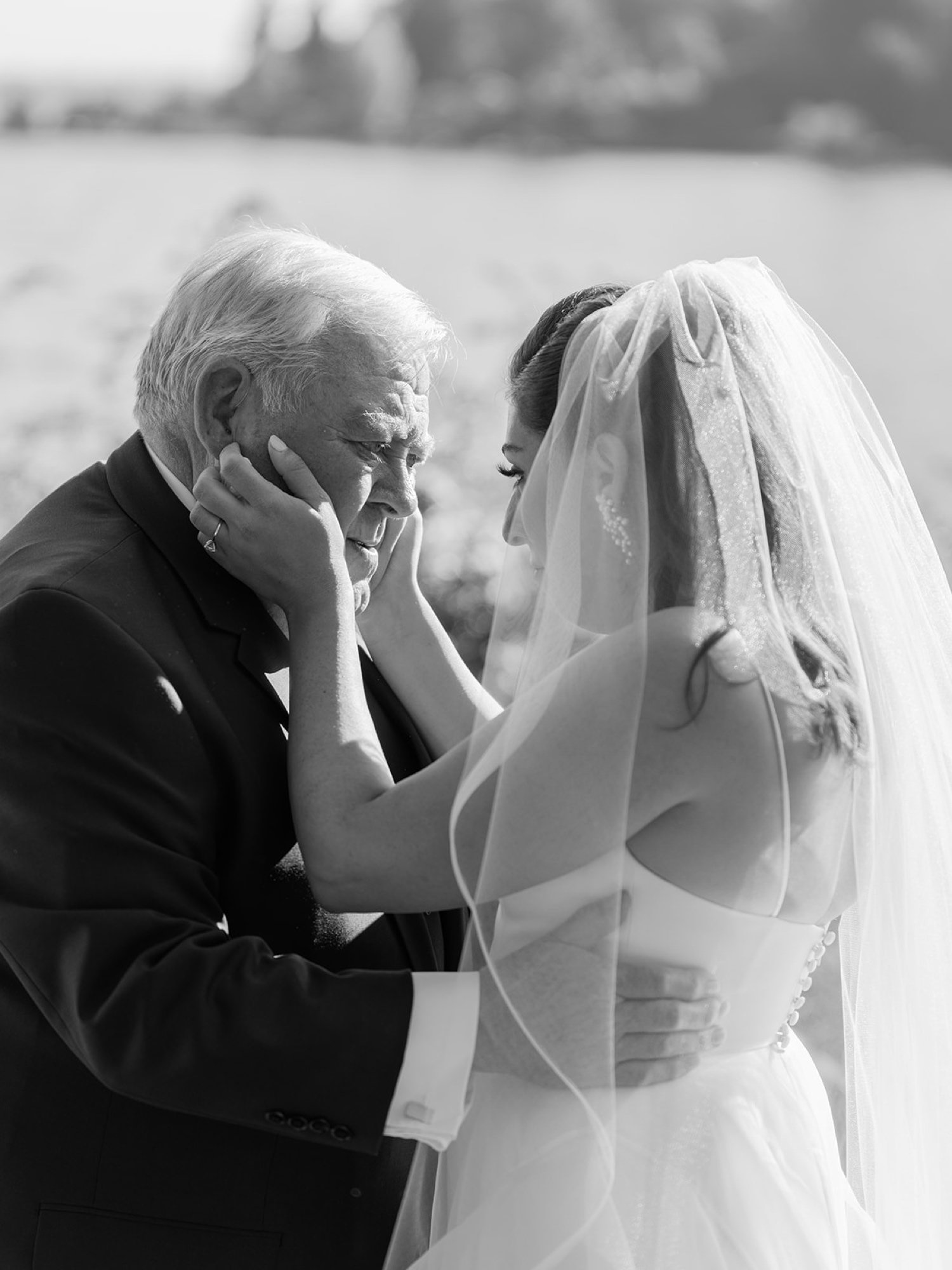 009_Bride and her father having an emotional moment during a wedding at Seattle Tennis Club.jpg