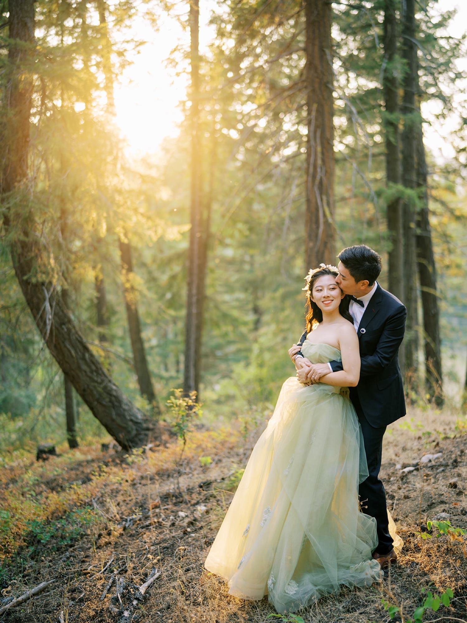 090_Leavenworth wedding photos by Top Seattle wedding photogarpher .jpg
