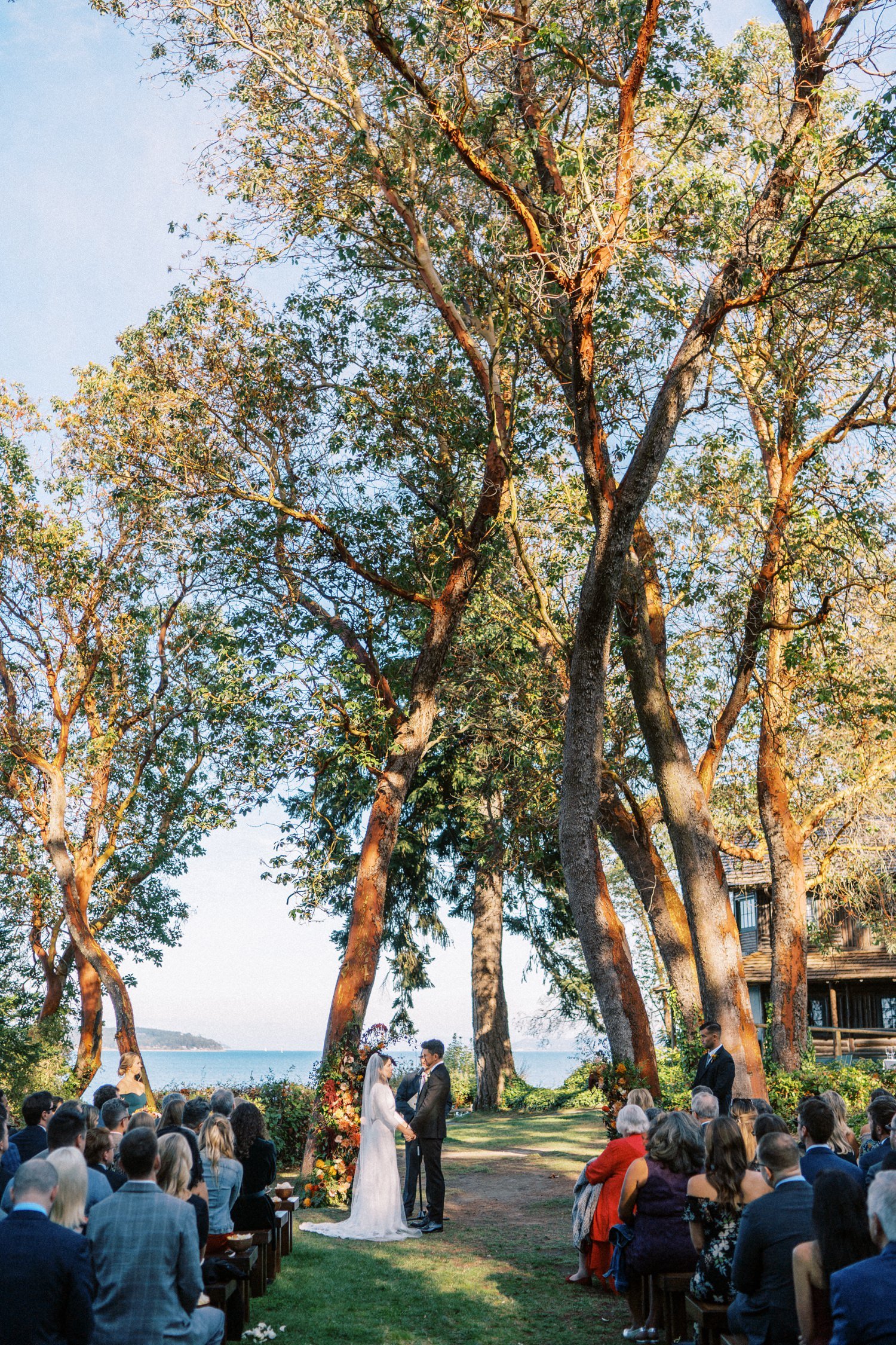 043_A colorful PNW outdoor wedding at the Captain Whidbey Inn, with Clutch Events and Ryan Flynn Photography.jpg