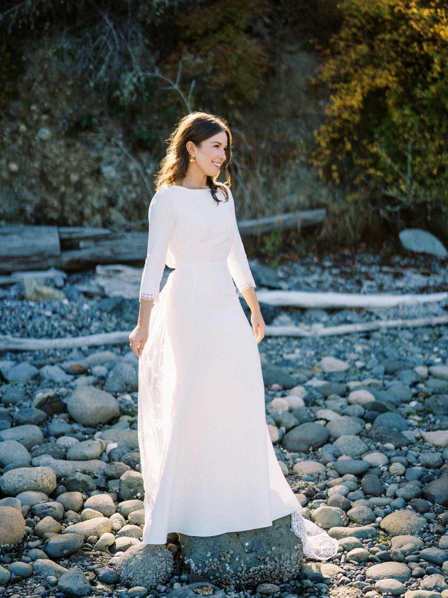 059_A colorful PNW outdoor wedding at the Captain Whidbey Inn, with Clutch Events and Ryan Flynn Photography.jpg