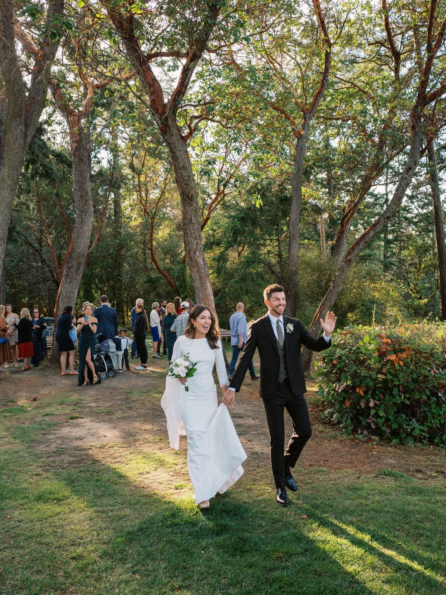 074_A colorful PNW outdoor wedding at the Captain Whidbey Inn, with Clutch Events and Ryan Flynn Photography.jpg