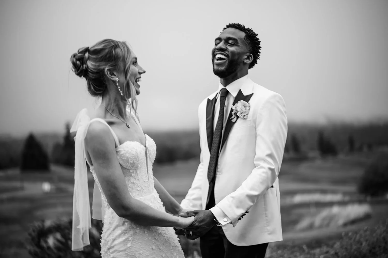 126_beautiful pastel colored florals at a Newcastle Golf Course wedding in Bellevue by best Washington photographer.jpg