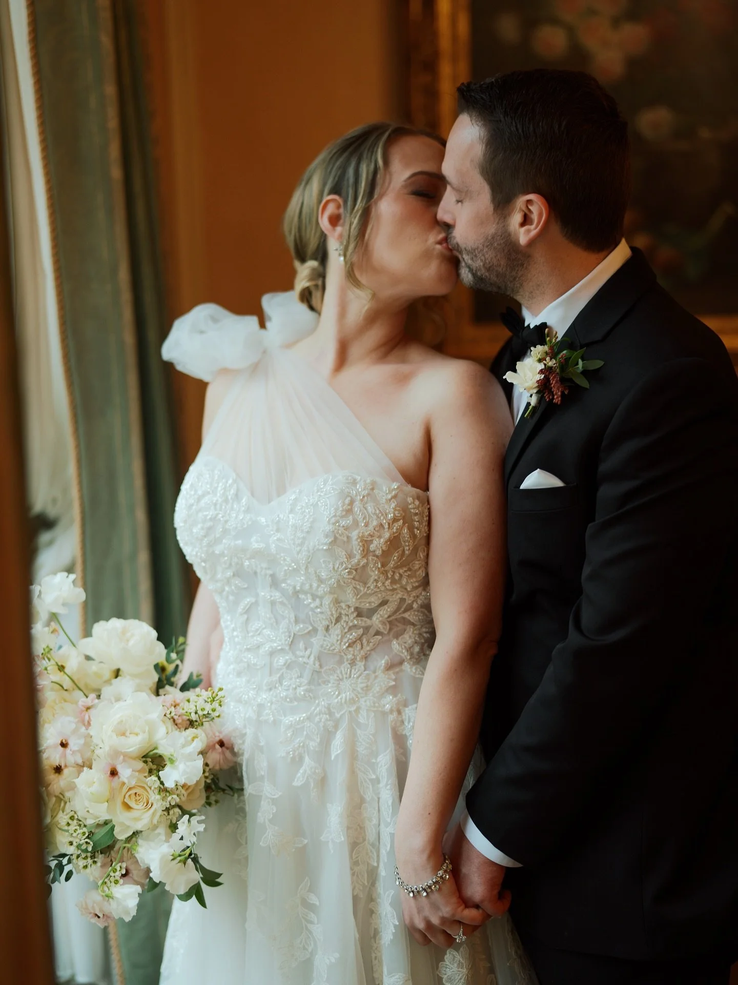 Starting 2026 off on the right foot with these beautiful, stylish souls.
With the talented: @antherafloral @jenlagersbeauty @nweventsuccess